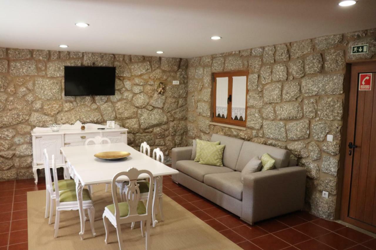 Quinta Do Perguntouro Barrosas (Santo Estevao)